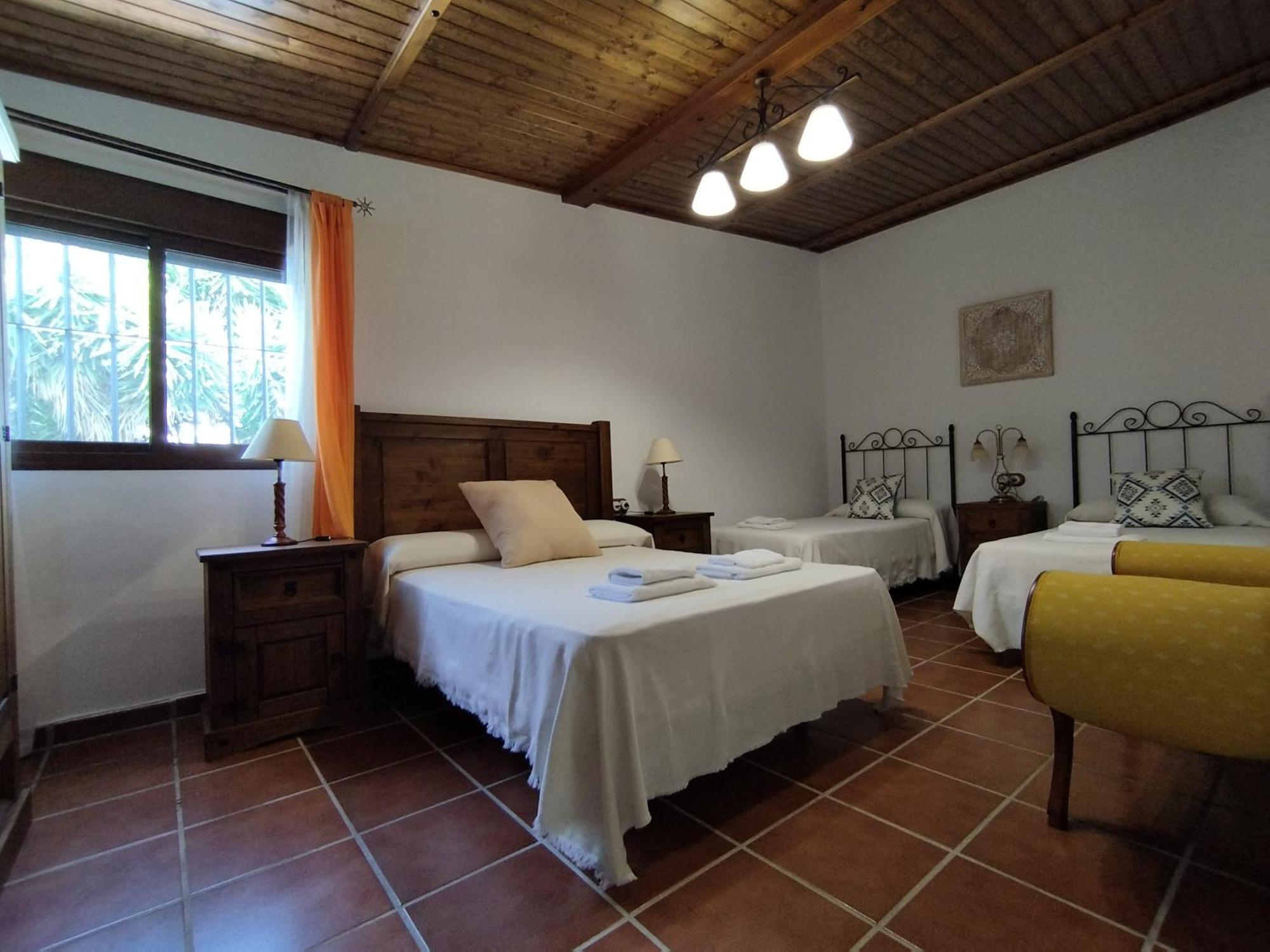 Vivienda Rural Los Madronos Malcocinado  Exterior photo
